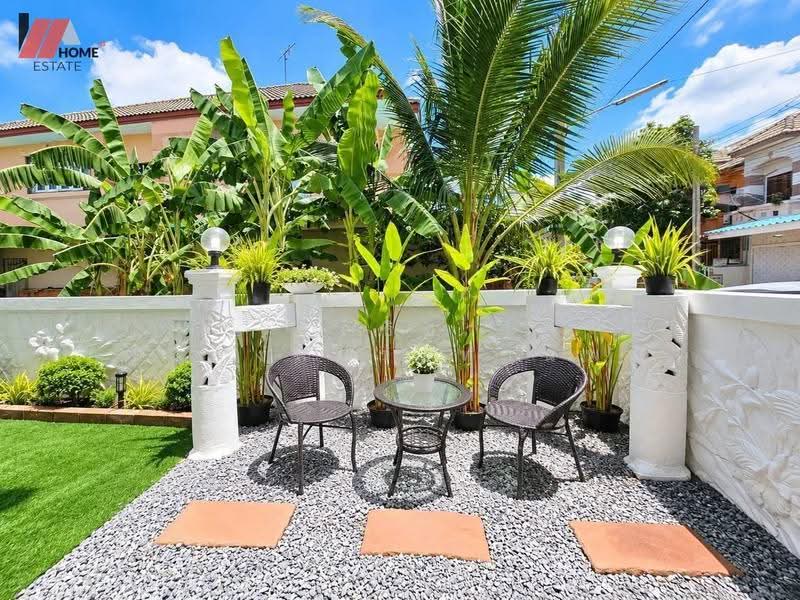 New World Ville, Nonthaburi, Lahan, Bang Bua Thong, Nonthaburi, 4 Bedrooms, 140 sqm, Townhouse For Sale, by ชลธิชา ปรางค์ประทานพร, 500571005 - DDproperty.com