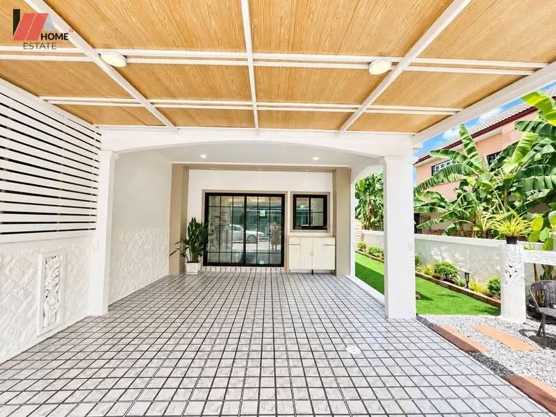 New World Ville, Nonthaburi, Lahan, Bang Bua Thong, Nonthaburi, 4 Bedrooms, 140 sqm, Townhouse For Sale, by ชลธิชา ปรางค์ประทานพร, 500571005 - DDproperty.com