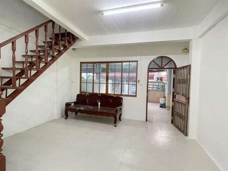 ทาวน์เฮ้าส์ 3 ชั้น 19 ตร.ว. ซอยพหลโยธิน47, Bangkok, ถนนพหลโยธิน, Lat Yao, Chatuchak, Bangkok, 3 Bedrooms, 140 sqm, Townhouse For Sale, by คุณ รตนพร ตะโส (มาย), 500571008 - DDproperty.com