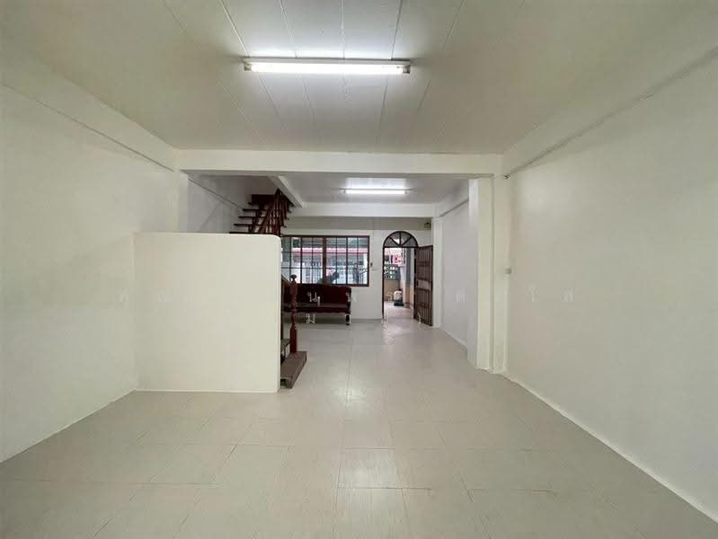 ทาวน์เฮ้าส์ 3 ชั้น 19 ตร.ว. ซอยพหลโยธิน47, Bangkok, ถนนพหลโยธิน, Lat Yao, Chatuchak, Bangkok, 3 Bedrooms, 140 sqm, Townhouse For Sale, by คุณ รตนพร ตะโส (มาย), 500571008 - DDproperty.com