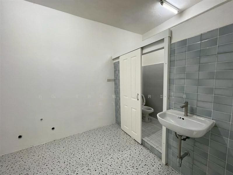 ทาวน์เฮ้าส์ 3 ชั้น 19 ตร.ว. ซอยพหลโยธิน47, Bangkok, ถนนพหลโยธิน, Lat Yao, Chatuchak, Bangkok, 3 Bedrooms, 140 sqm, Townhouse For Sale, by คุณ รตนพร ตะโส (มาย), 500571008 - DDproperty.com