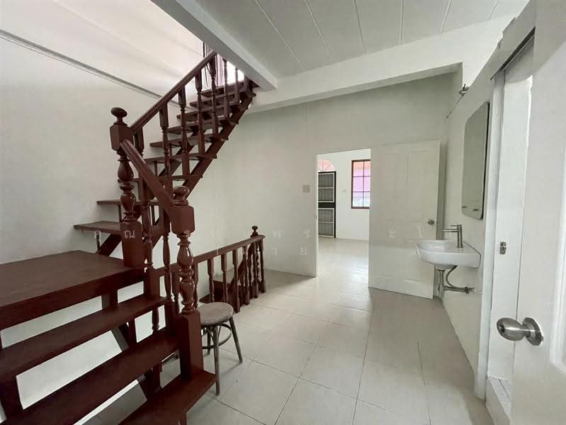 ทาวน์เฮ้าส์ 3 ชั้น 19 ตร.ว. ซอยพหลโยธิน47, Bangkok, ถนนพหลโยธิน, Lat Yao, Chatuchak, Bangkok, 3 Bedrooms, 140 sqm, Townhouse For Sale, by คุณ รตนพร ตะโส (มาย), 500571008 - DDproperty.com