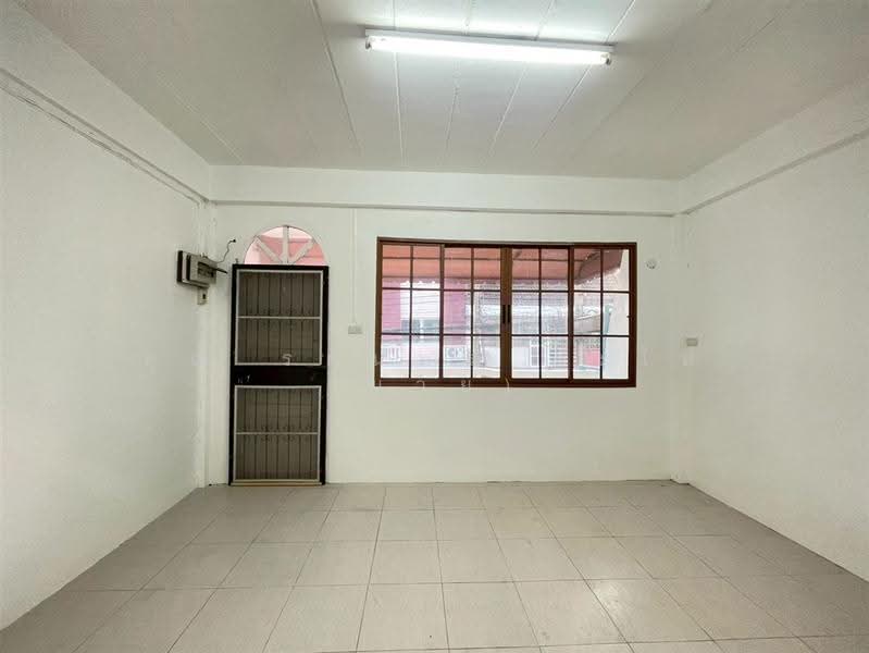 ทาวน์เฮ้าส์ 3 ชั้น 19 ตร.ว. ซอยพหลโยธิน47, Bangkok, ถนนพหลโยธิน, Lat Yao, Chatuchak, Bangkok, 3 Bedrooms, 140 sqm, Townhouse For Sale, by คุณ รตนพร ตะโส (มาย), 500571008 - DDproperty.com
