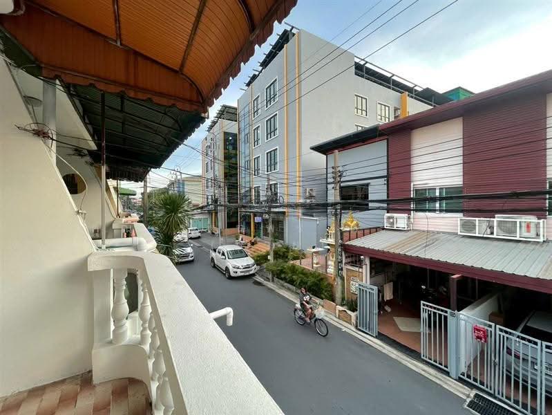 ทาวน์เฮ้าส์ 3 ชั้น 19 ตร.ว. ซอยพหลโยธิน47, Bangkok, ถนนพหลโยธิน, Lat Yao, Chatuchak, Bangkok, 3 Bedrooms, 140 sqm, Townhouse For Sale, by คุณ รตนพร ตะโส (มาย), 500571008 - DDproperty.com
