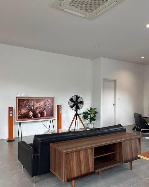 ให้เช่าบ้านเดี่ยว ม.ชาน มิตรสัมพันธ์ สุขุมวิท-อ่างศิลา ขลบุรี, Chon Buri (Pattaya), Samed, Muang Chon Buri, Chon Buri (Pattaya), 3 Bedrooms, 240 sqm, Single Detached House For Rent, by Dusit Saengfa, 500571019 - DDproperty.com