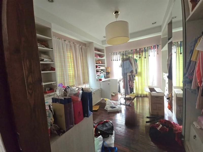 Nalin Ville 2 Ramkhamhaeng, Bangkok, Rat Phatthana Road, Saphan Sung Subdistrict, Saphan Sung District, Bangkok., Saphan Sung, Bangkok, 3 Bedrooms, 180 sqm, Single Detached House For Sale, by คุณ ภิญญาลักษณ์ เทพบุตร (ยุ้ย), 500571021 - DDproperty.com