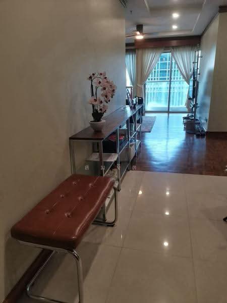 Silom Suite, Bangkok, Soi Sathorn 12, Sathorn Road, Silom, Bang Rak, Bangkok, 2 Bedrooms, 75 sqm, Condo For Rent, by สมจิต, 500571024 - DDproperty.com