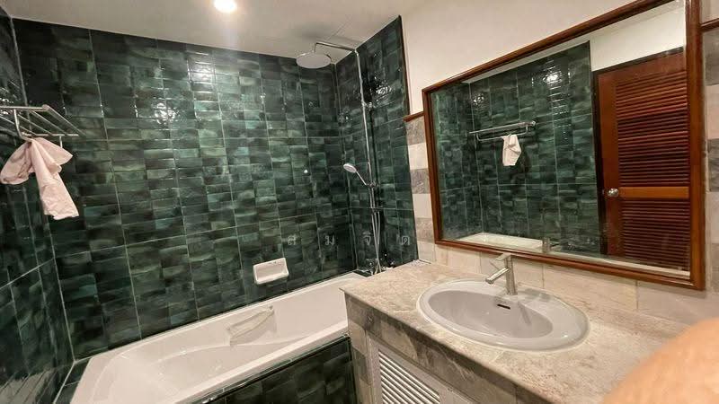 Silom Suite : สีลม สวีท, กรุงเทพ, ซอยสาทร 12 ถนนสาทร, สีลม, บางรัก, กรุงเทพ, 75 ตร.ม., คอนโด ให้เช่า, โดย สมจิต, 500571024 - DDproperty.com