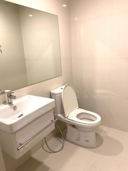 Life Asoke, Bangkok, Asoke-Dindang Road, Bang Kapi, Huai Khwang, Bangkok, 2 Bedrooms, 54 sqm, Condo For Sale, by Taranee Samdaengoaj, 500571029 - DDproperty.com