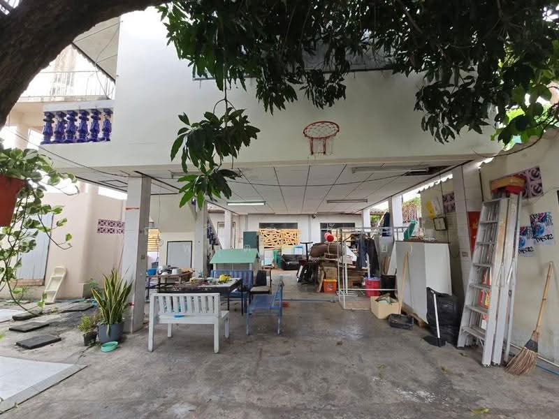 ที่ดิน พร้อมบ้าน 3 หลัง 293 ตร.ว. ที่ดิน พร้อมบ้าน 3 หลัง ซอยราษฎร์พัฒนา24, กรุงเทพ, ถนนรามคำแหง, สะพานสูง, กรุงเทพ, 1,172 ตร.ม., ที่ดิน ขาย, โดย คุณ ภิญญาลักษณ์ เทพบุตร (ยุ้ย), 500571031 - DDproperty.com