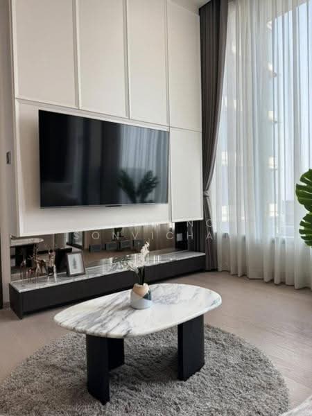 The Esse Asoke, Bangkok, 333 Soi Sukhumvit 21, Sukhumvit Road, Khlongtoei Nua, Watthana, Bangkok, 1 Bedroom, 46 sqm, Condo For Rent, by Kornkanok Sonvichai, 500571044 - DDproperty.com