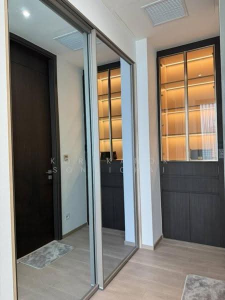 The Esse Asoke, Bangkok, 333 Soi Sukhumvit 21, Sukhumvit Road, Khlongtoei Nua, Watthana, Bangkok, 1 Bedroom, 46 sqm, Condo For Rent, by Kornkanok Sonvichai, 500571044 - DDproperty.com