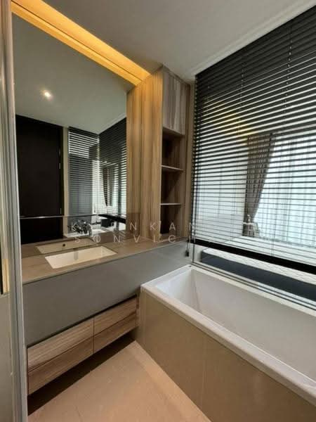 The Esse Asoke, Bangkok, 333 Soi Sukhumvit 21, Sukhumvit Road, Khlongtoei Nua, Watthana, Bangkok, 1 Bedroom, 46 sqm, Condo For Rent, by Kornkanok Sonvichai, 500571044 - DDproperty.com