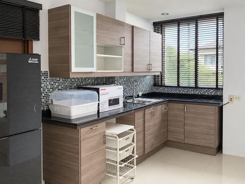 Top View Tower, Bangkok, Soi Sukhumvit 59, Khlong Tan Nua, Watthana, Bangkok, 2 Bedrooms, 97 sqm, Condo For Sale, by Fazwaz (Thailand) Co., Ltd., 500571056 - DDproperty.com