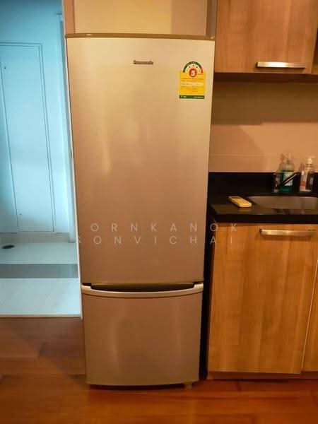 HIVE Taksin, Bangkok, 18 1 Soi, Khlong Ton Sai, Khlong San, Bangkok, 2 Bedrooms, 65 sqm, Condo For Rent, by Kornkanok Sonvichai, 500571082 - DDproperty.com