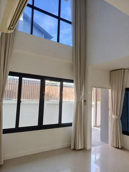 Viridian Ratchapruek, Nonthaburi, Ratchaphruek Road, Bang Rak Noi, Muang Nonthaburi, Nonthaburi, 5 Bedrooms, 255 sqm, Single Detached House For Rent, by ปรินทร์ญาดา ชิณโชติ, 500571092 - DDproperty.com