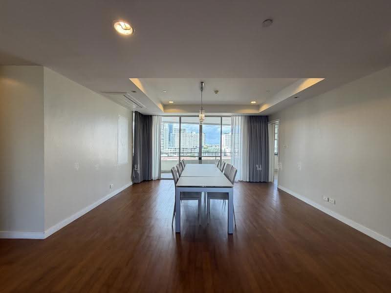 Hampton Thonglor 10, Bangkok, 324 Soi Thonglor 10, Sukhumvit Road, Khlong Tan Nua, Watthana, Bangkok, 4 Bedrooms, 232 sqm, Condo For Rent, by Jirayu Chaiyawattanasiri, 500571135 - DDproperty.com