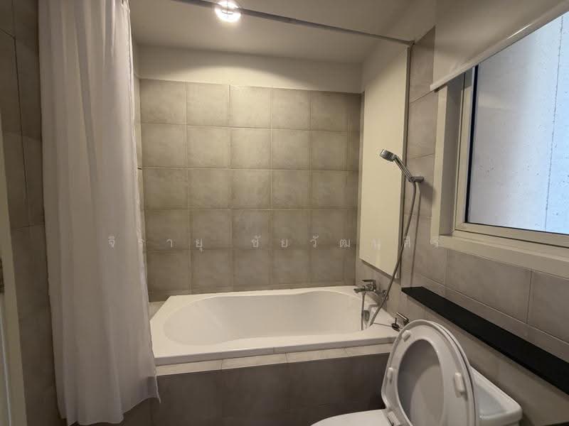 Hampton Thonglor 10, Bangkok, 324 Soi Thonglor 10, Sukhumvit Road, Khlong Tan Nua, Watthana, Bangkok, 4 Bedrooms, 232 sqm, Condo For Rent, by Jirayu Chaiyawattanasiri, 500571135 - DDproperty.com