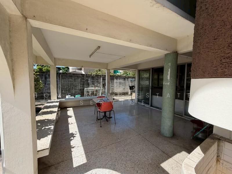 Muang Thong 2/2 Village, Phatthanakan 61, Bangkok, Prawet, Bangkok, 5 Bedrooms, 400 sqm, Single Detached House For Sale, by HOME Real Estate Service, 500571136 - DDproperty.com
