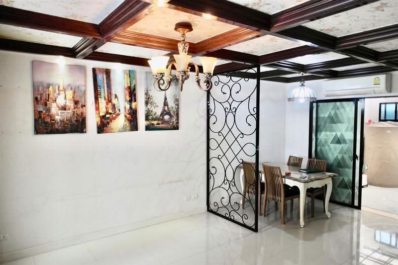 Baan Klang Muang Nawamin 42 : บ้านกลางเมือง นวมินทร์ 42, กรุงเทพ, ซอยนวมินทร์ 42 ถนนนวมินทร์, คลองกุ่ม, บึงกุ่ม, กรุงเทพ, 180 ตร.ม., ทาวน์เฮ้าส์ ขาย, โดย คุณ ณภัชนันท์ อินชญาดา (เจณ), 500571148 - DDproperty.com