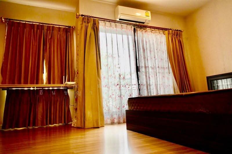 Baan Klang Muang Nawamin 42 : บ้านกลางเมือง นวมินทร์ 42, กรุงเทพ, ซอยนวมินทร์ 42 ถนนนวมินทร์, คลองกุ่ม, บึงกุ่ม, กรุงเทพ, 180 ตร.ม., ทาวน์เฮ้าส์ ขาย, โดย คุณ ณภัชนันท์ อินชญาดา (เจณ), 500571148 - DDproperty.com