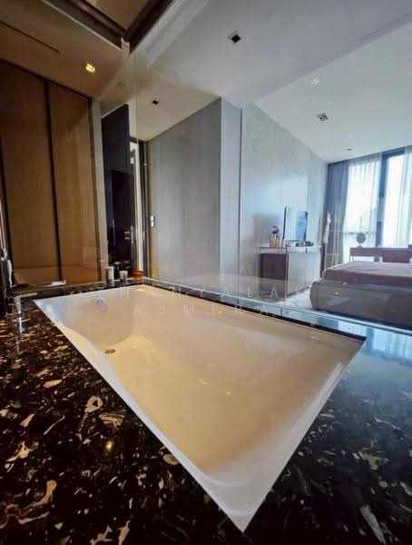 BEATNIQ Sukhumvit 32, Bangkok, Soi Sukhumvit 32, Sukhumvit Road, Khong Tan, Khlong Toei, Bangkok, 2 Bedrooms, 108 sqm, Condo For Rent, by Thanyalak Ajmera, 500571150 - DDproperty.com