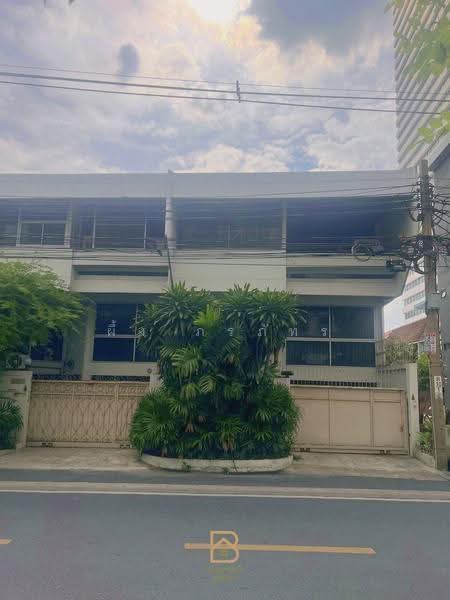 สุขุมวิท 16, กรุงเทพ, คลองเตยเหนือ, วัฒนา, กรุงเทพ, 300 ตร.ม., ทาวน์เฮ้าส์ ขาย, โดย ผึ้ง ภรภัทร, 500571173 - DDproperty.com