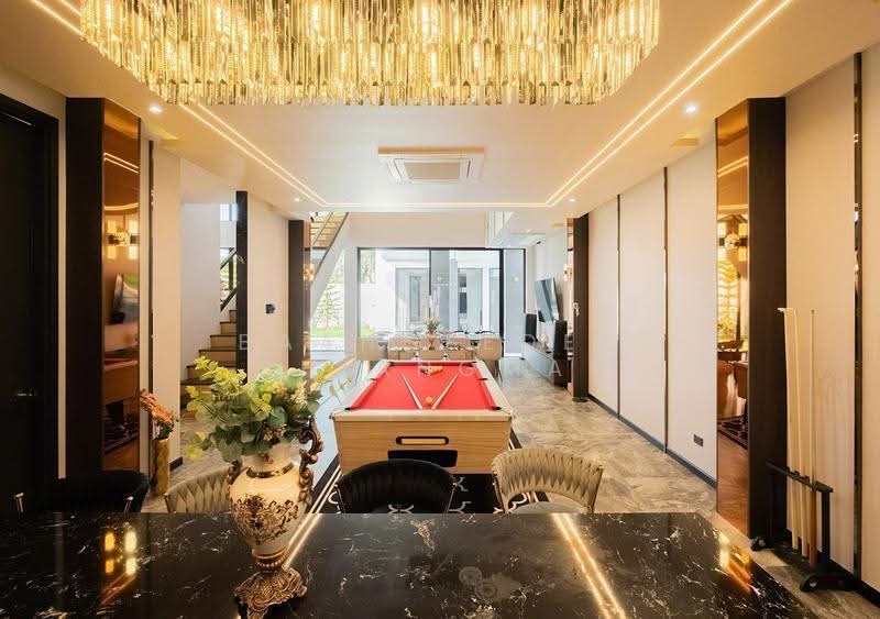 Pool Villa ให้เช่า - ใกล้โรงเรียนนานาชาตินครพายัพ เพียง 5 นาที ค่าเช่า 250,000 บาท / เดือน No.5P013, เชียงใหม่, สันผีเสื้อ, เมืองเชียงใหม่, เชียงใหม่, 200 ตร.ม., บ้านเดี่ยว ให้เช่า, โดย Baandeedee Chiangmai, 500571180 - DDproperty.com