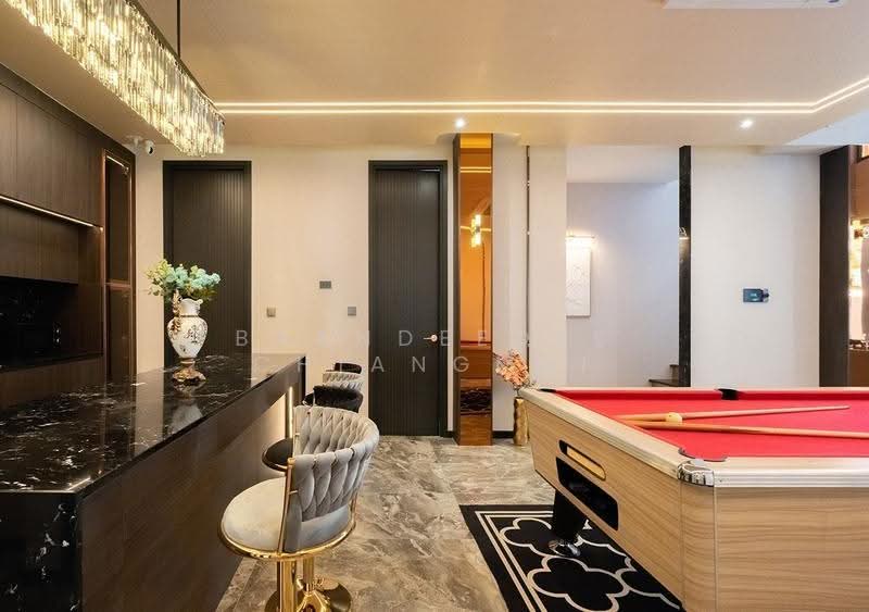 Pool Villa ให้เช่า - ใกล้โรงเรียนนานาชาตินครพายัพ เพียง 5 นาที ค่าเช่า 250,000 บาท / เดือน No.5P013, เชียงใหม่, สันผีเสื้อ, เมืองเชียงใหม่, เชียงใหม่, 200 ตร.ม., บ้านเดี่ยว ให้เช่า, โดย Baandeedee Chiangmai, 500571180 - DDproperty.com