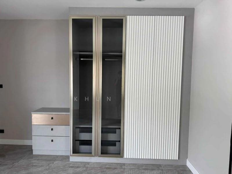 For rent Townhouse Srinakarin 40 newly renovated ( SPSEVE2350 ), Bangkok, ศรีนครินทร์ 40, Nong Bon, Prawet, Bangkok, 3 Bedrooms, 200 sqm, Townhouse For Rent, by Khun Eve, 500571184 - DDproperty.com