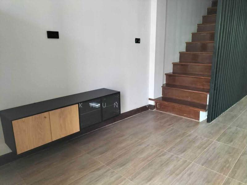 For rent Townhouse Srinakarin 40 newly renovated ( SPSEVE2350 ), Bangkok, ศรีนครินทร์ 40, Nong Bon, Prawet, Bangkok, 3 Bedrooms, 200 sqm, Townhouse For Rent, by Khun Eve, 500571184 - DDproperty.com