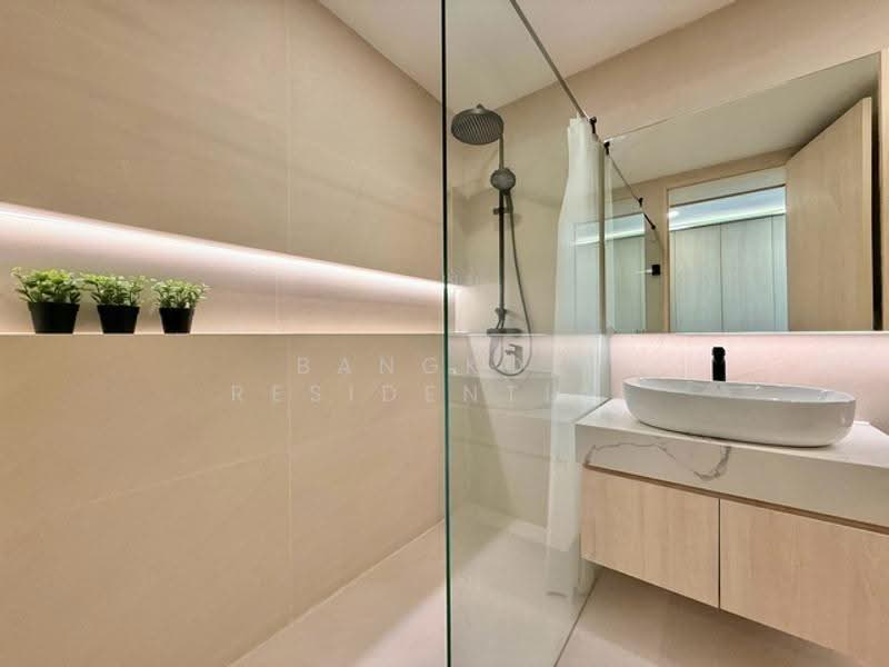 The Height, Bangkok, Soi Sukhumvit 55, Khlong Tan Nua, Watthana, Bangkok, 3 Bedrooms, 165 sqm, Condo For Sale, by Bangkok Residential, 500571196 - DDproperty.com