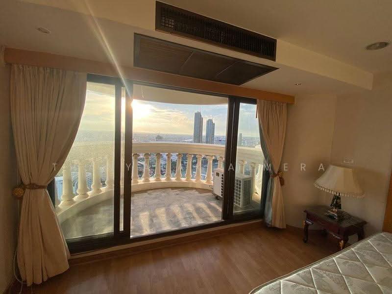 State Tower, Bangkok, 1055 Silom Road, Silom, Bang Rak, Bangkok, 1 Bedroom, 192 sqm, Condo For Sale, by Thanyalak Ajmera, 500571199 - DDproperty.com