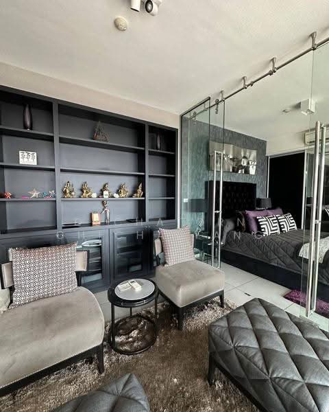 The Lofts Ekkamai, Bangkok, 1415 Sukhumvit Road, Phra Kanong Nua, Watthana, Bangkok, 3 Bedrooms, 128 sqm, Condo For Sale, by Dechatorn Chichaiyang, 500571245 - DDproperty.com