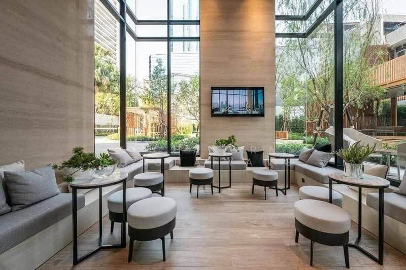 Maru Ekkamai 2, Bangkok, 70-5 Sukhumvit 63 Road, Phra Kanong Nua, Watthana, Bangkok, 2 Bedrooms, 55 sqm, Condo For Sale, by Dechatorn Chichaiyang, 500571295 - DDproperty.com