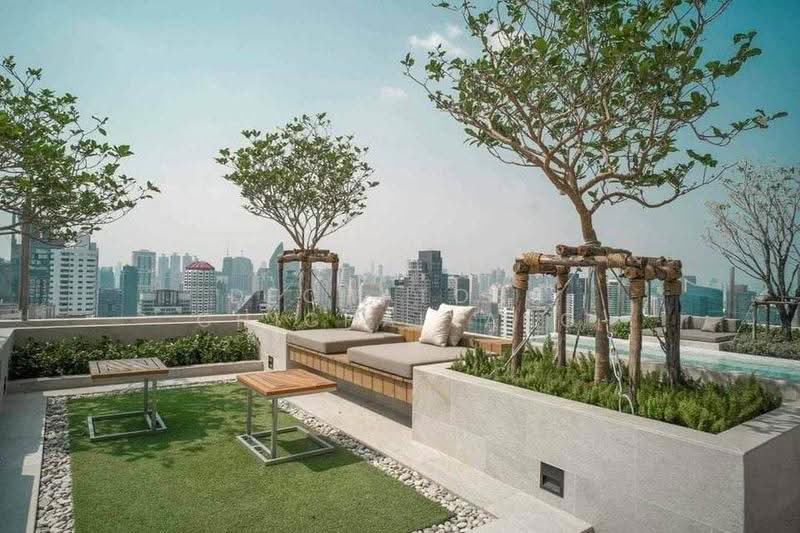 Maru Ekkamai 2, Bangkok, 70-5 Sukhumvit 63 Road, Phra Kanong Nua, Watthana, Bangkok, 2 Bedrooms, 55 sqm, Condo For Sale, by Dechatorn Chichaiyang, 500571295 - DDproperty.com