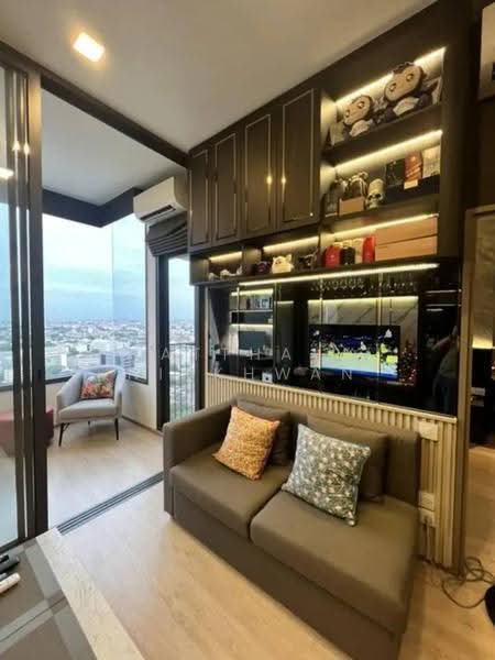 Centric Ratchayothin, Bangkok, 1656 Phahonyothin Rd, Lat Yao, Chatuchak, Bangkok, 1 Bedroom, 35 sqm, Condo For Rent, by Natthaya Ninkhwan, 500571365 - DDproperty.com
