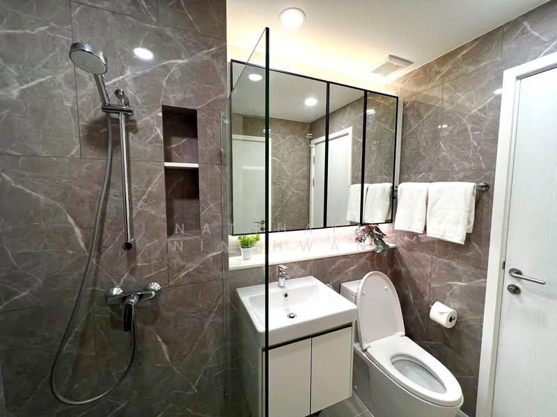Mazarine Ratchayothin, Bangkok, Soi Phahonyothin 30, Phahonyothin Road, Chan Kasem, Chatuchak, Bangkok, 1 Bedroom, 42 sqm, Condo For Rent, by Natthaya Ninkhwan, 500571382 - DDproperty.com