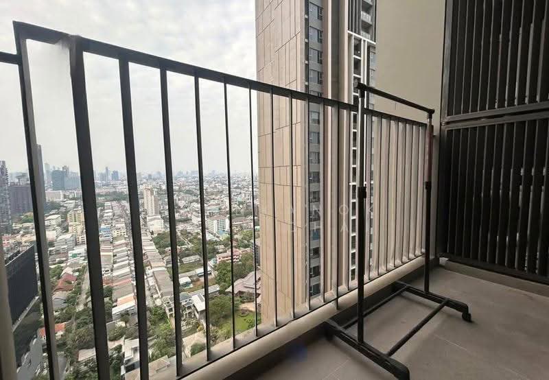 Whizdom Essence, bangkok, 5 Piyabutr 1 Alley, Bang Chak, Phra Khanong, Bangkok, 1 Bedroom, 35 sqm, Condo For Rent, by Kornkanok Sonvichai, 500571384 - DDproperty.com