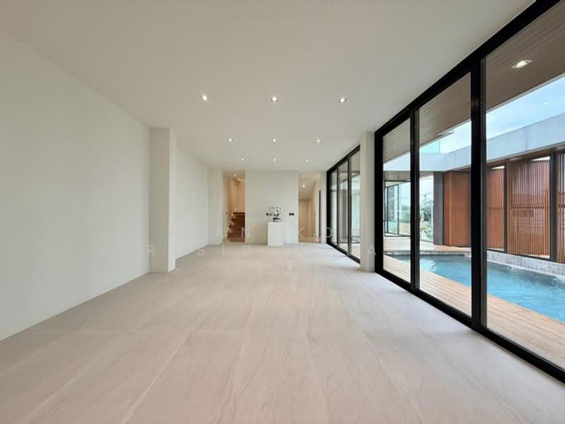 32 Residence, Bangkok, 222 Phatthanakan 32, Suan Luang, Bangkok, 5 Bedrooms, 658 sqm, Villa For Sale, by Bangkok Residential, 500571390 - DDproperty.com