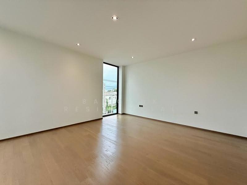32 Residence, Bangkok, 222 Phatthanakan 32, Suan Luang, Bangkok, 5 Bedrooms, 658 sqm, Villa For Sale, by Bangkok Residential, 500571390 - DDproperty.com