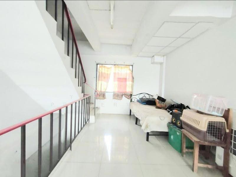 โครงการนครร่มเกล้าสแควร์ (Nakhon Romklao Square), Bangkok, Khlong Song Ton Nun, Lat Krabang, Bangkok, , 150 sqm, Shophouse For Sale, by The Best Property นิด, 500571395 - DDproperty.com