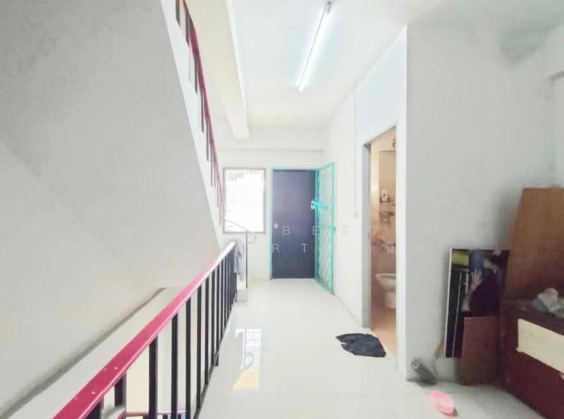 โครงการนครร่มเกล้าสแควร์ (Nakhon Romklao Square), Bangkok, Khlong Song Ton Nun, Lat Krabang, Bangkok, , 150 sqm, Shophouse For Sale, by The Best Property นิด, 500571395 - DDproperty.com