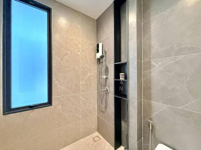 The Gentry Phatthanakan 2, Bangkok, Phatthanakan 32, Suan Luang, Bangkok, 4 Bedrooms, 440 sqm, Single Detached House For Rent, by Kanrutai Dawruang, 500571396 - DDproperty.com