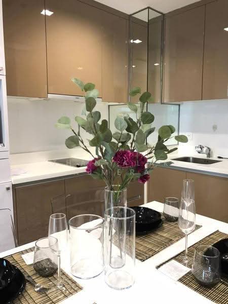 Siri At Sukhumvit, Bangkok, 902 Sukhumvit Road, Phra Kanong, Khlong Toei, Bangkok, 1 Bedroom, 50 sqm, Condo For Rent, by Thanyalak Ajmera, 500571400 - DDproperty.com