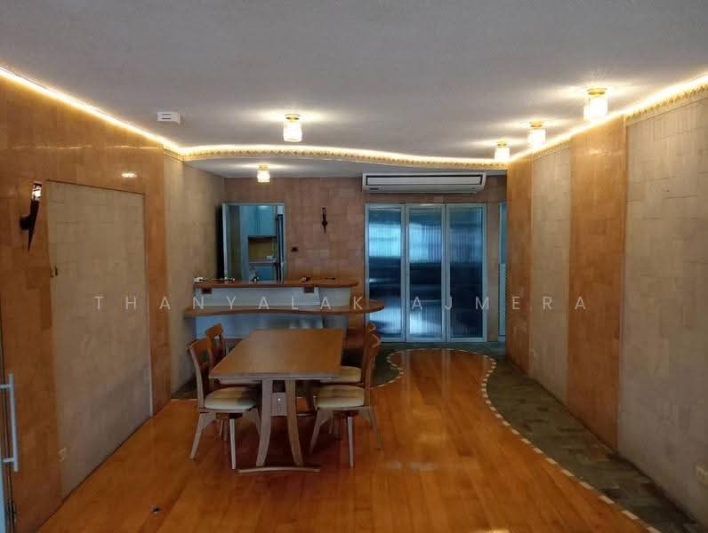 Sithakarn Condominium, Bangkok, 19 22 Chit Lom Alley, Lumphini, Pathum Wan, Bangkok, 3 Bedrooms, 245 sqm, Condo For Rent, by Thanyalak Ajmera, 500571408 - DDproperty.com