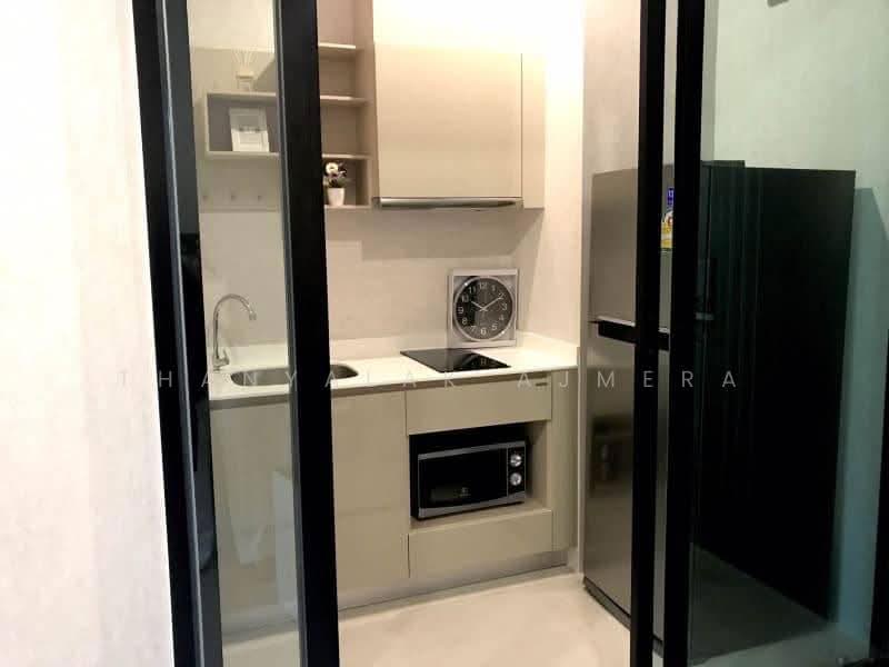 The Niche Pride Thonglor-Phetchaburi, Bangkok, New Petchaburi Road, Bang Kapi, Huai Khwang, Bangkok, 1 Bedroom, 36 sqm, Condo For Rent, by Thanyalak Ajmera, 500571460 - DDproperty.com