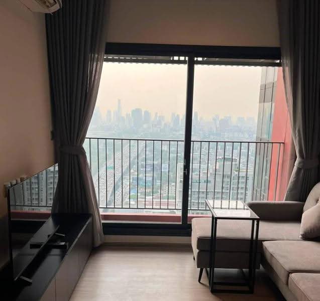 Life Asoke Hype, Bangkok, 339 Chaturathit Rd, Makkasan, Ratchathewi, Bangkok, 1 Bedroom, 32 sqm, Condo For Rent, by Kornkanok Sonvichai, 500571462 - DDproperty.com
