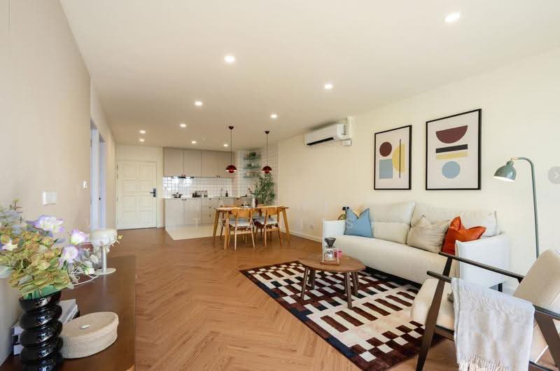 J.C. Tower, Bangkok, Soi Sukhumvit 55, Khlong Tan Nua, Watthana, Bangkok, 2 Bedrooms, 87 sqm, Condo For Rent, by Namthip Wiwatmanitsakul, 500571495 - DDproperty.com