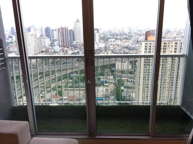 Rhythm Sukhumvit 50, Bangkok, 8 Sukhumvit 50, Sukhumvit Road, Phra Kanong, Khlong Toei, Bangkok, 1 Bedroom, 45 sqm, Condo For Rent, by Thanyalak Ajmera, 500571515 - DDproperty.com
